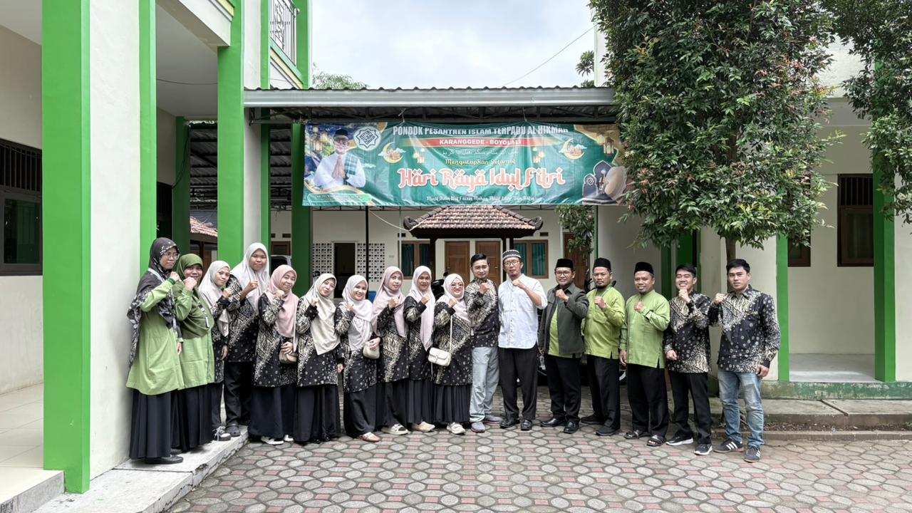 An-Nawawi Islamic Boarding School Conducts Study Tour at Al Hikmah Boyolali, Central JavaAn-Nawawi Islamic Boarding School Conducts Study Tour at Al Hikmah Boyolali, Central Java